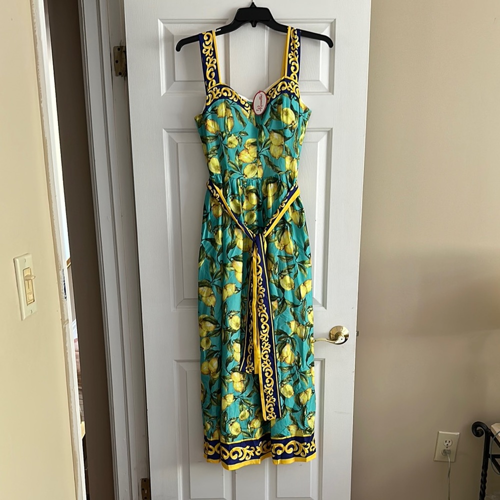 Green and White Sleeveless Sweetheart Maxi Sundress